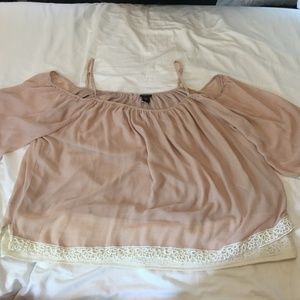 torrid Tops - Torrid 4 Cold shoulder lace trim blouse torrid Tops - Torrid 4 Cold shoulder lace trim blouse
